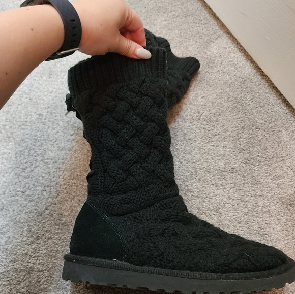 Ugg Knit Boots - Picture 2 of 6
